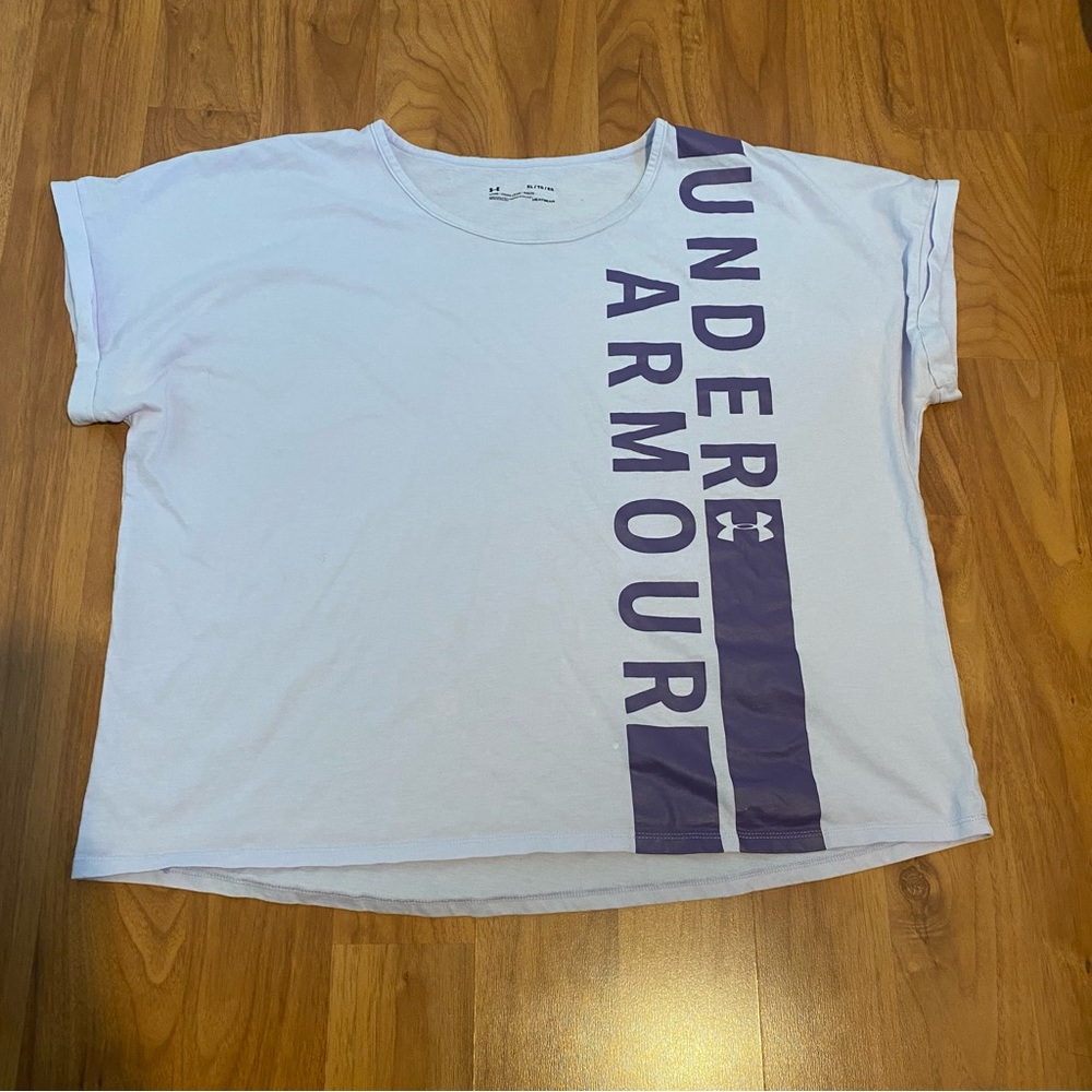 Womens work out tee with cuffed sleeve